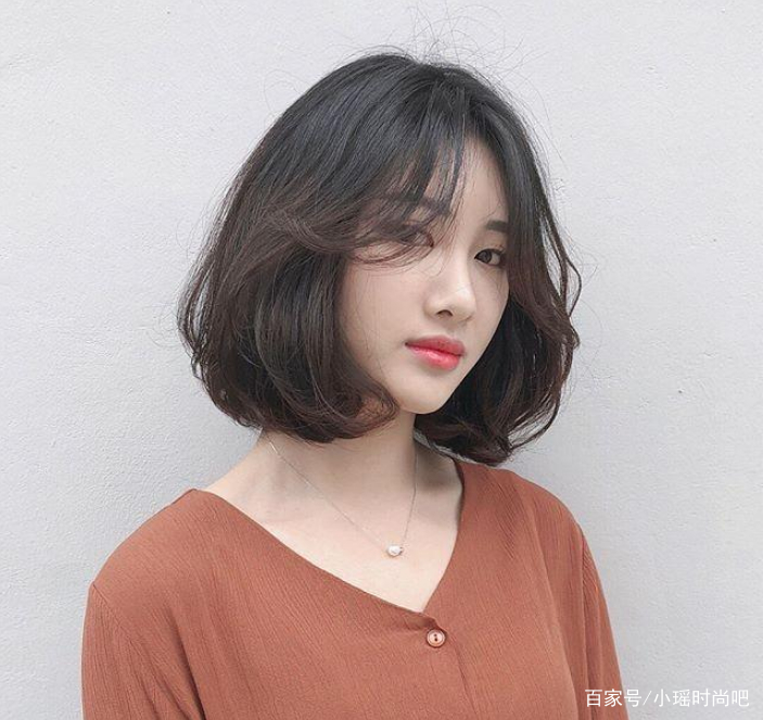 2019年最显脸瘦的5款"内扣卷"短发,换上的人都变美了!